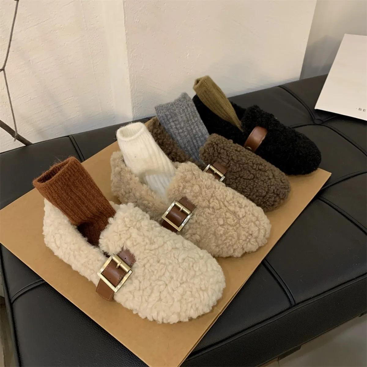

Зимняя обувь, женская обувь без шнуровки с круглым носком, женская обувь, лоферы, повседневные меховые кроссовки, осенние модельные мокасины без шнуровки, новая осень