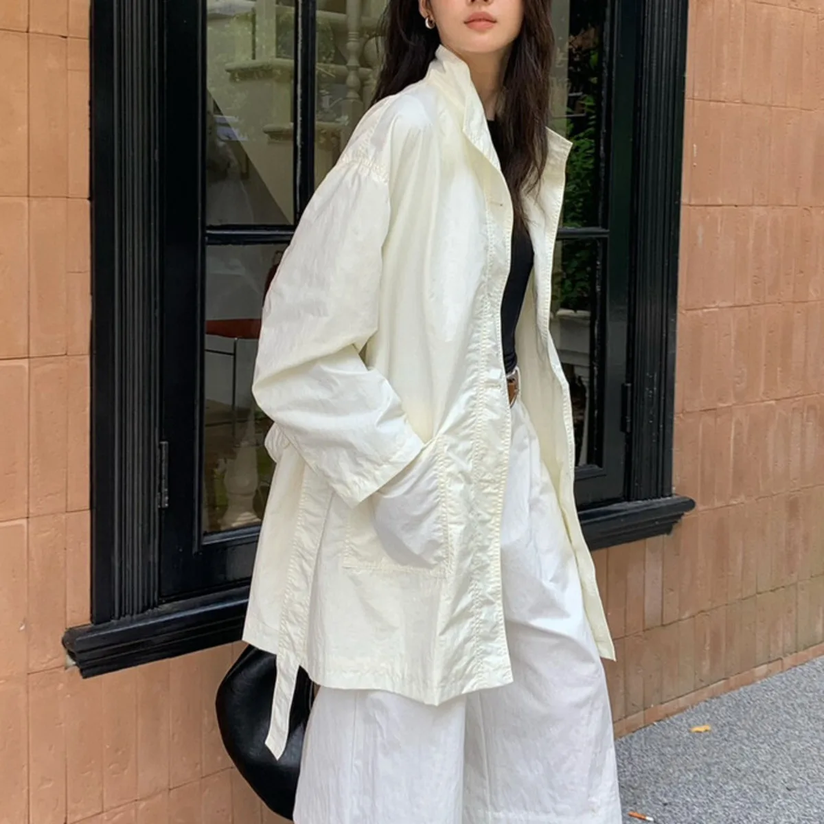 KWTX 2025 الخريف المرأة خندق معطف عادية أنيقة فضفاضة تناسب الخصر مربوط منتصف طول سترة الشارع الشهير موضة أوائل الخريف