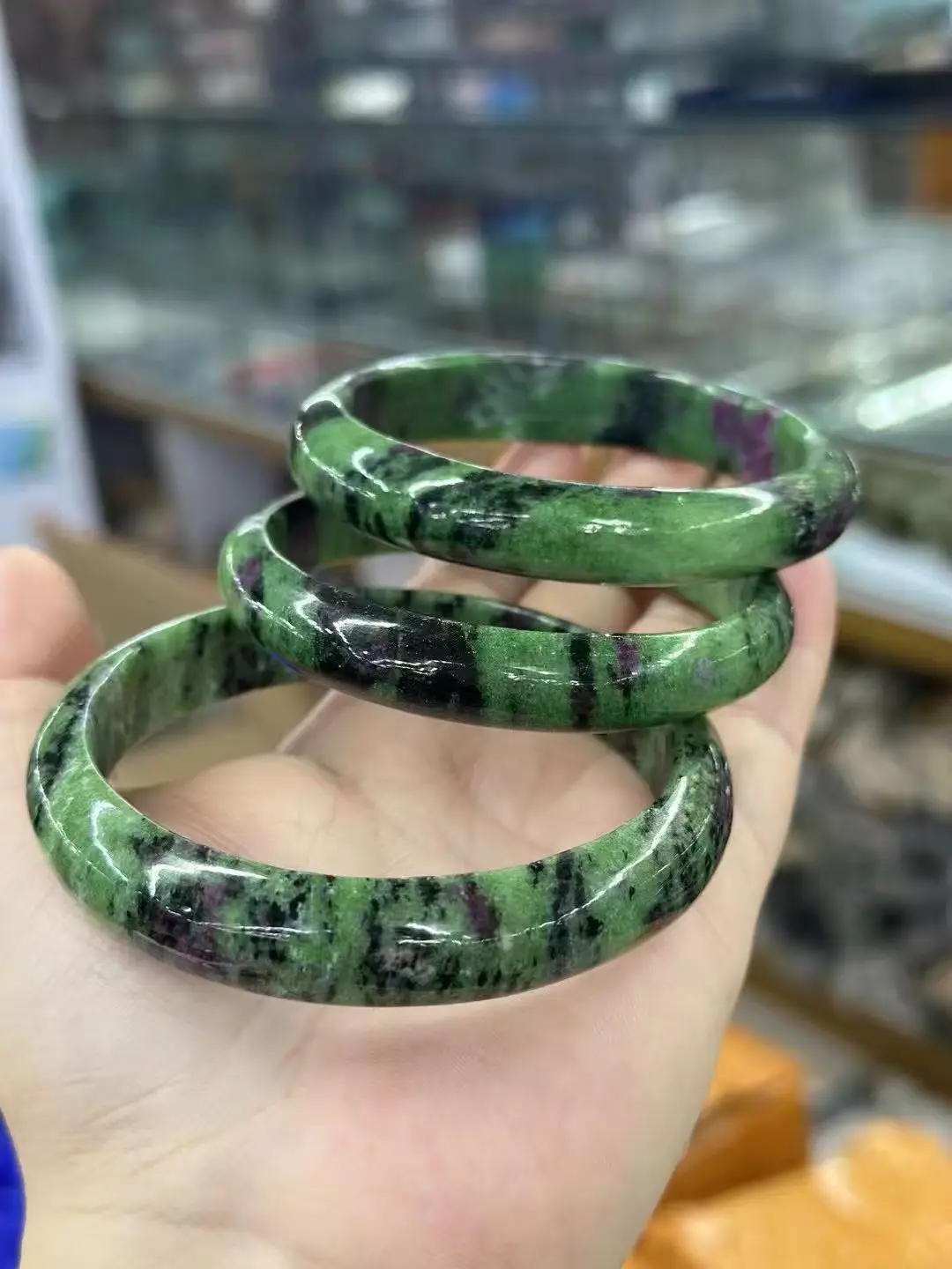 58-60mm Inner Diameter Natural Epidote Quartz Bangles For Women
