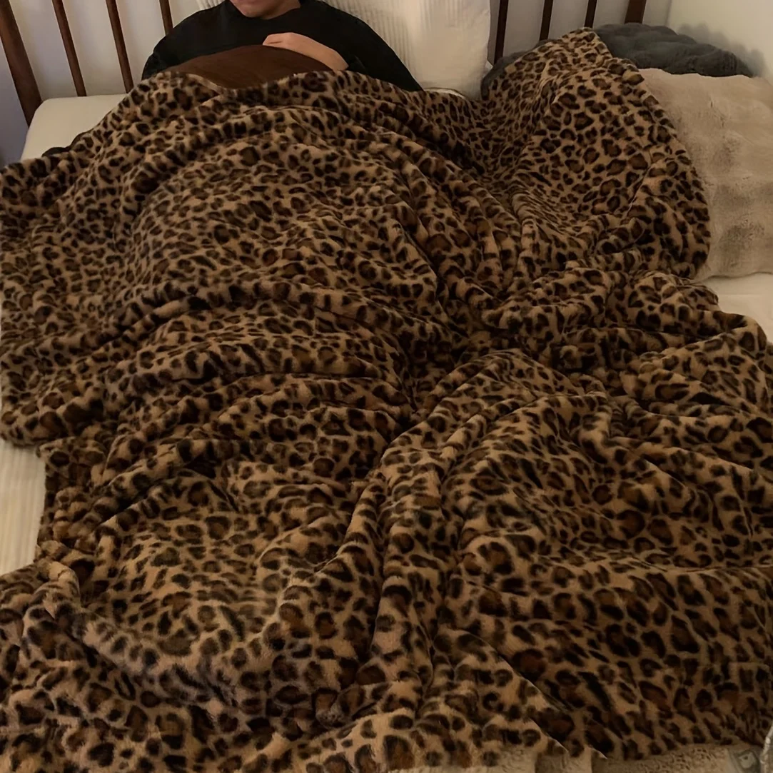 Soft Cozy Luxurious Leopard Print Throw Blanket, Faux Fur, Versatile, All Seasons, Couch, Bed, Office, Travel, Retro Style