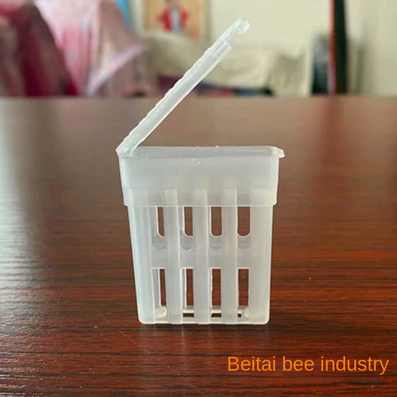 100PCS/200PCS  Beekeeping Equipment Apicultura Apiculture   White conjoined queen bee cage