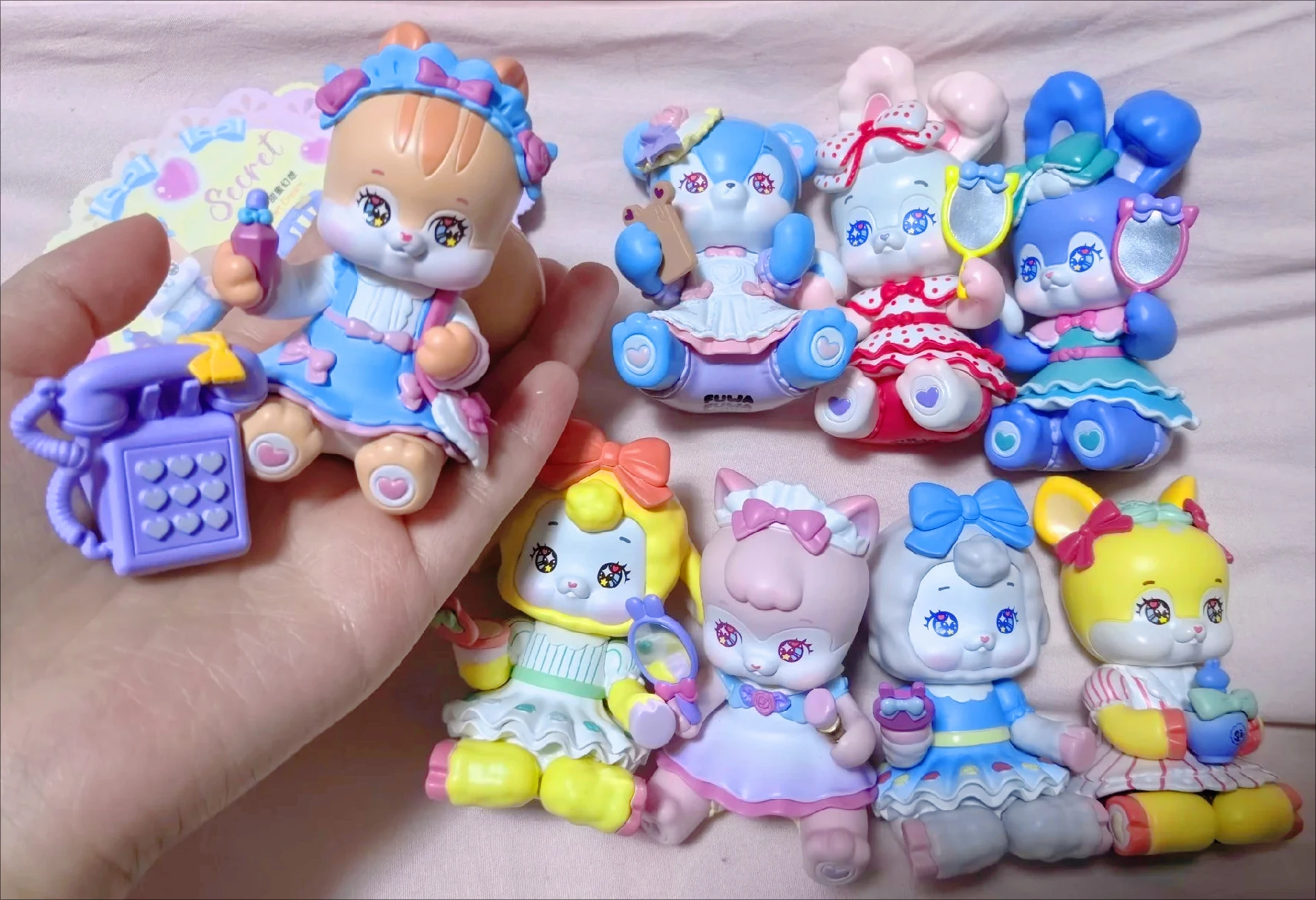 FUWA FUWA Glamour Cutie Series Blind Box Kawaii Bunny Showa Retro Style Doll Figure Makeup Rabbit Y2K Pink Aesthetic Design view 6