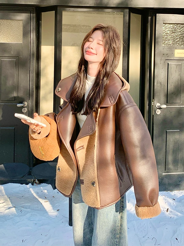 

Lamb Fur ort Coat Women's Double-Sided Wear Leather And Fur Inteated Unique Beautiful Jaet Loose Sle Stand Version