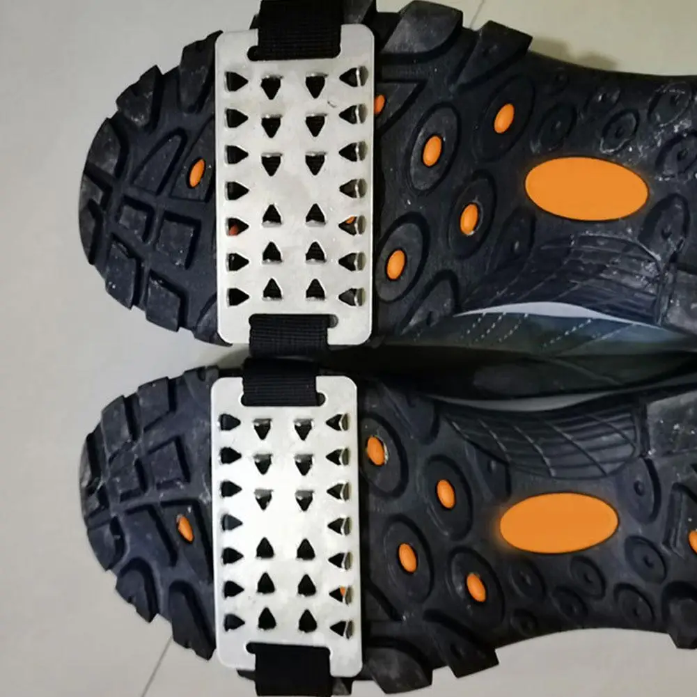 Cakar portabel es Gripper baja tahan karat es 35-48 anti-selip memanjat cleat sepatu paku Grippers traksi O1B7