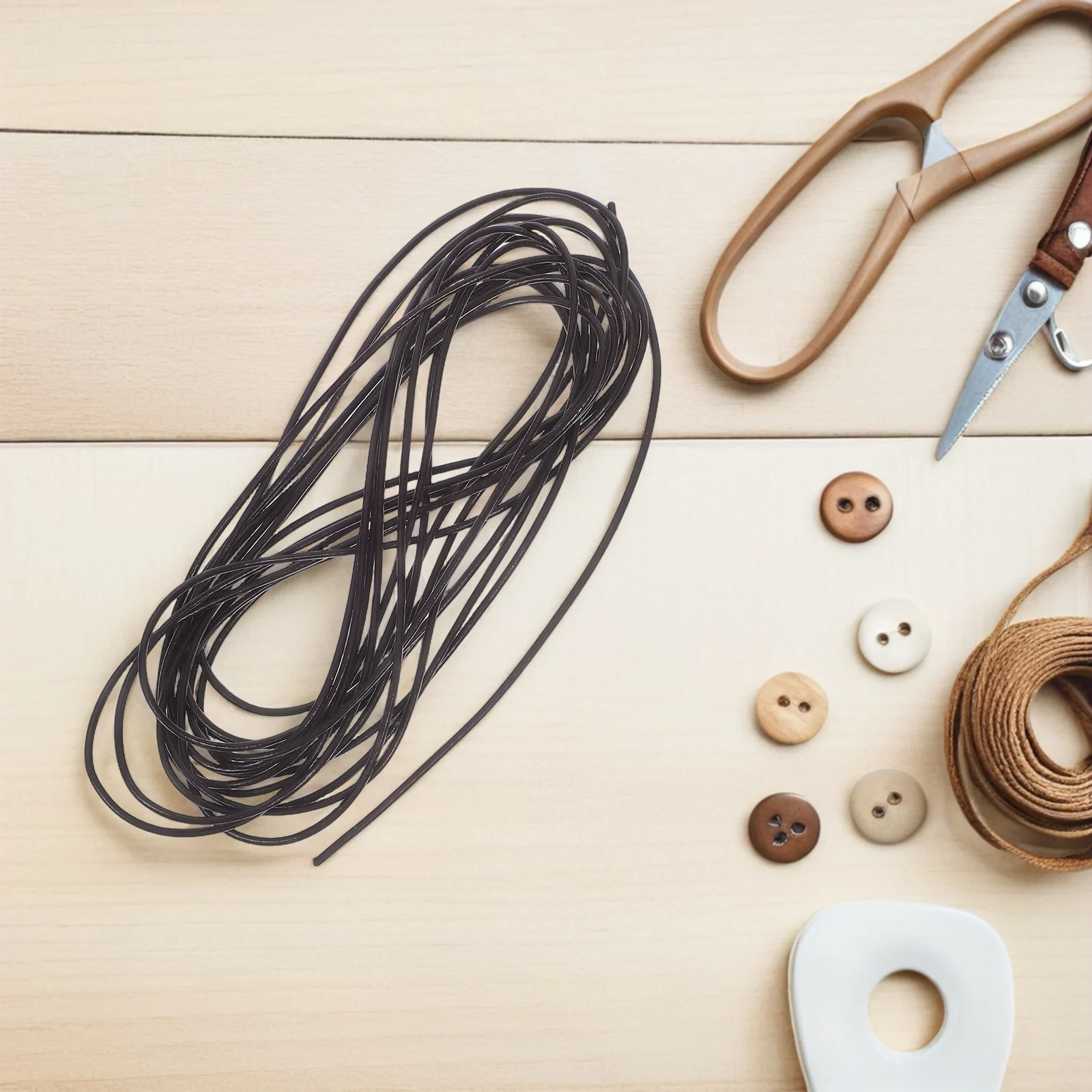 

1.5Mm X 5 Yards Smooth Cowhide Cord For Jewelry Making Durable Craft String Necklace Cords Pendants Bracelets Beading