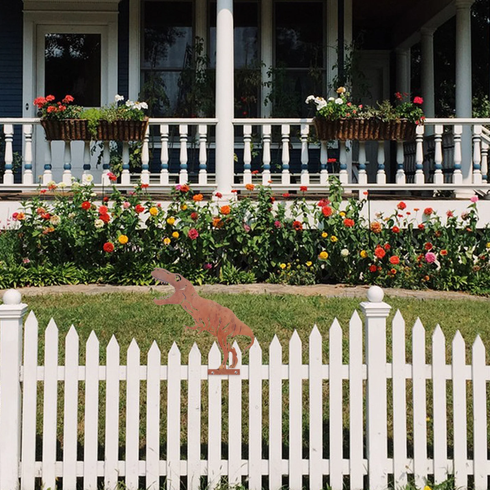 

Dinosaur Garden Decor Metal Silhouette Statues Outdoor Patio Yard Decorative Stakes Durable Weatherproof Garden Animal Stake