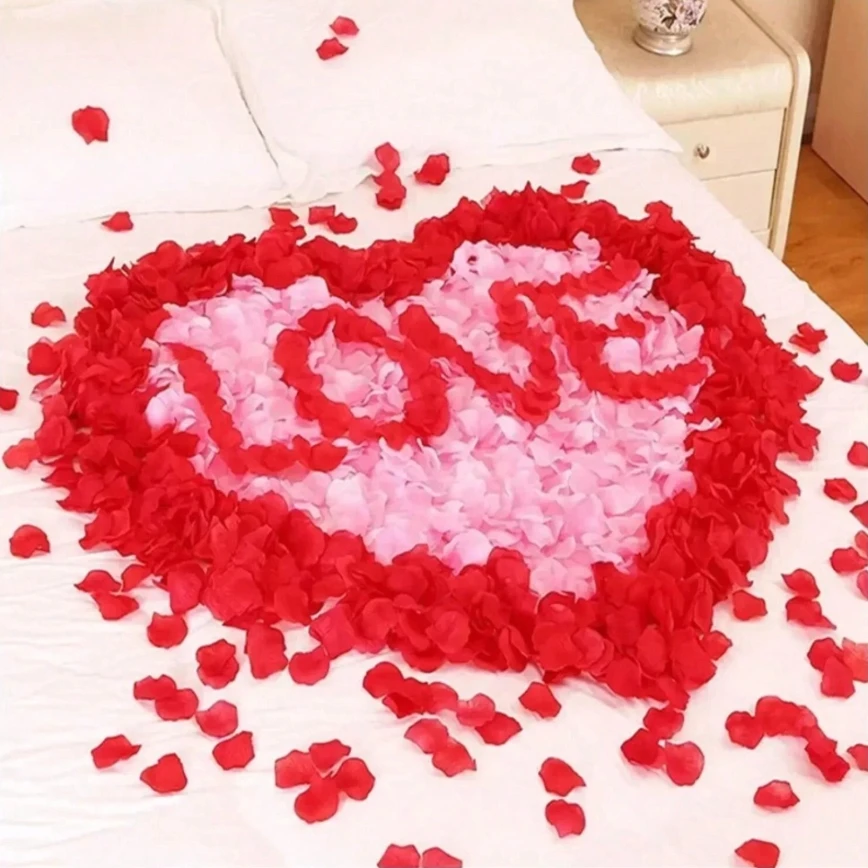 1000PCS Non-woven fabric simulates rose petals, which is very suitable for Valentine's Day and especially for proposal parties.