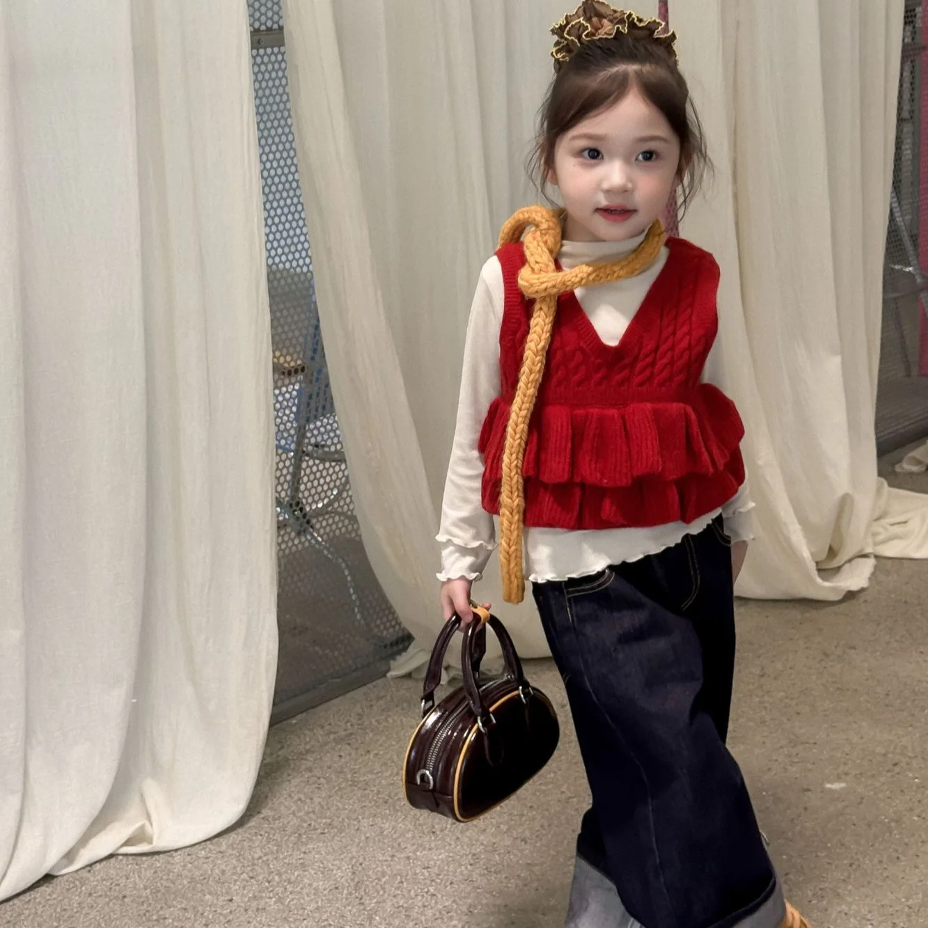 

Girls Suit 2025 Autumn New Children's Clothing Korean Style Girl Baby Bottom Shirt Wavy Hem Sweater Vest Jeans Three Sets