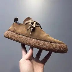 Zapatos de cuero de gamuza informales Retro para hombre, suela antideslizante, costura clásica, zapatos cómodos sin cordones para fiesta y Club, primavera y verano