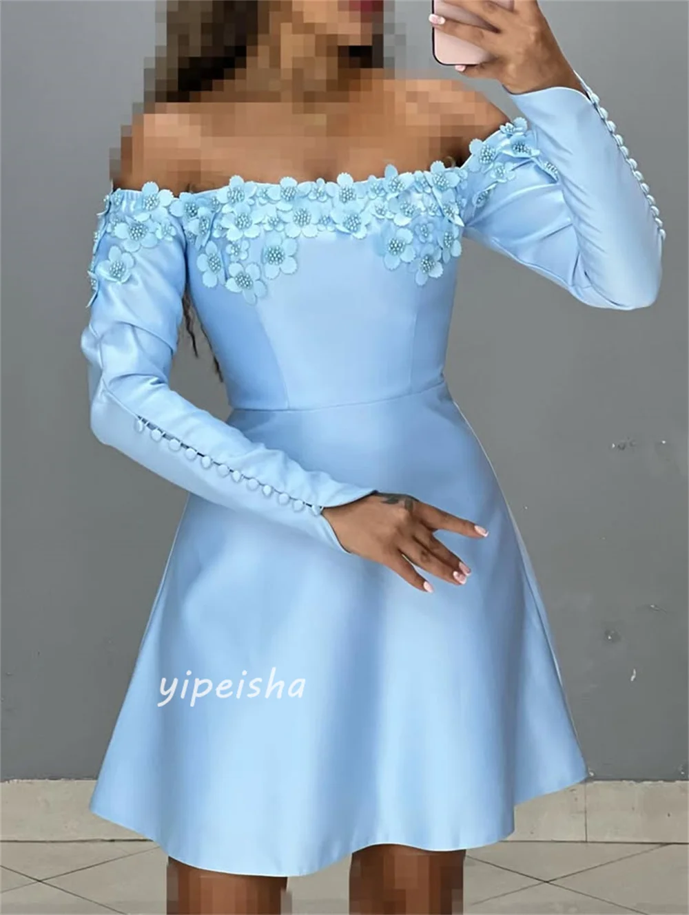 カスタマイズされたモダンなスタイルのクラシックな手作りフラワービーズボタンAラインオフショルダーミニドレスオーダーメイドオケージョンドレス