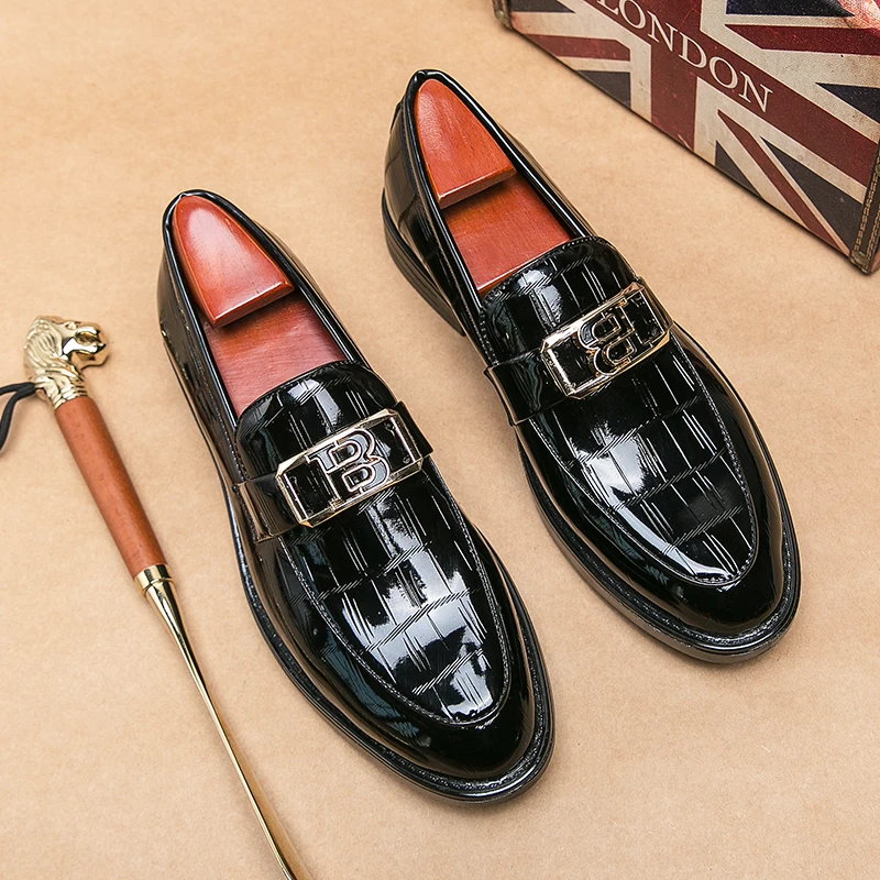 New Loafers for Men Patent Leather Stone Pattern Slip-On Round Toe Wedding Shoes for Men Size 38-45 Men Shoes