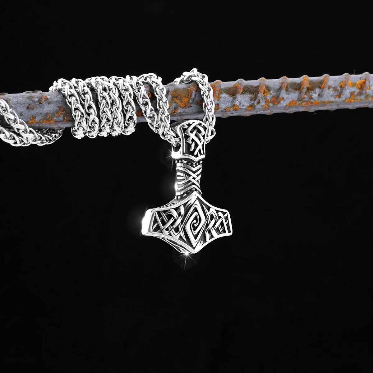 Stainless Steel Retro Viking Thor's Hammer Necklace Nordic Men's Charm Fashion Amulet Pendant Jewelry Products