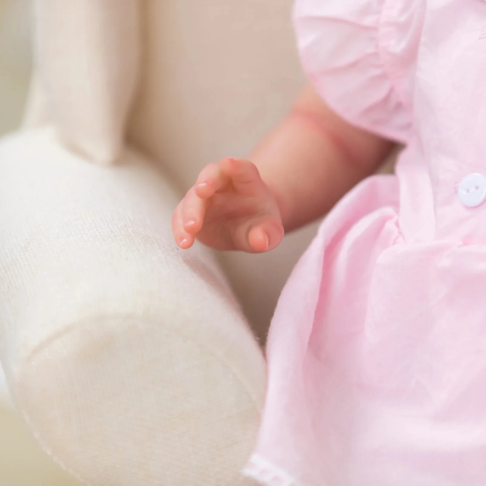 60 سنتيمتر بيتي تولد من جديد دمية رسمت بالفعل الانتهاء من طفلة ضخمة حجم الطفل شعبية نابض بالحياة لمسة ناعمة عالية الجودة الفن دمية