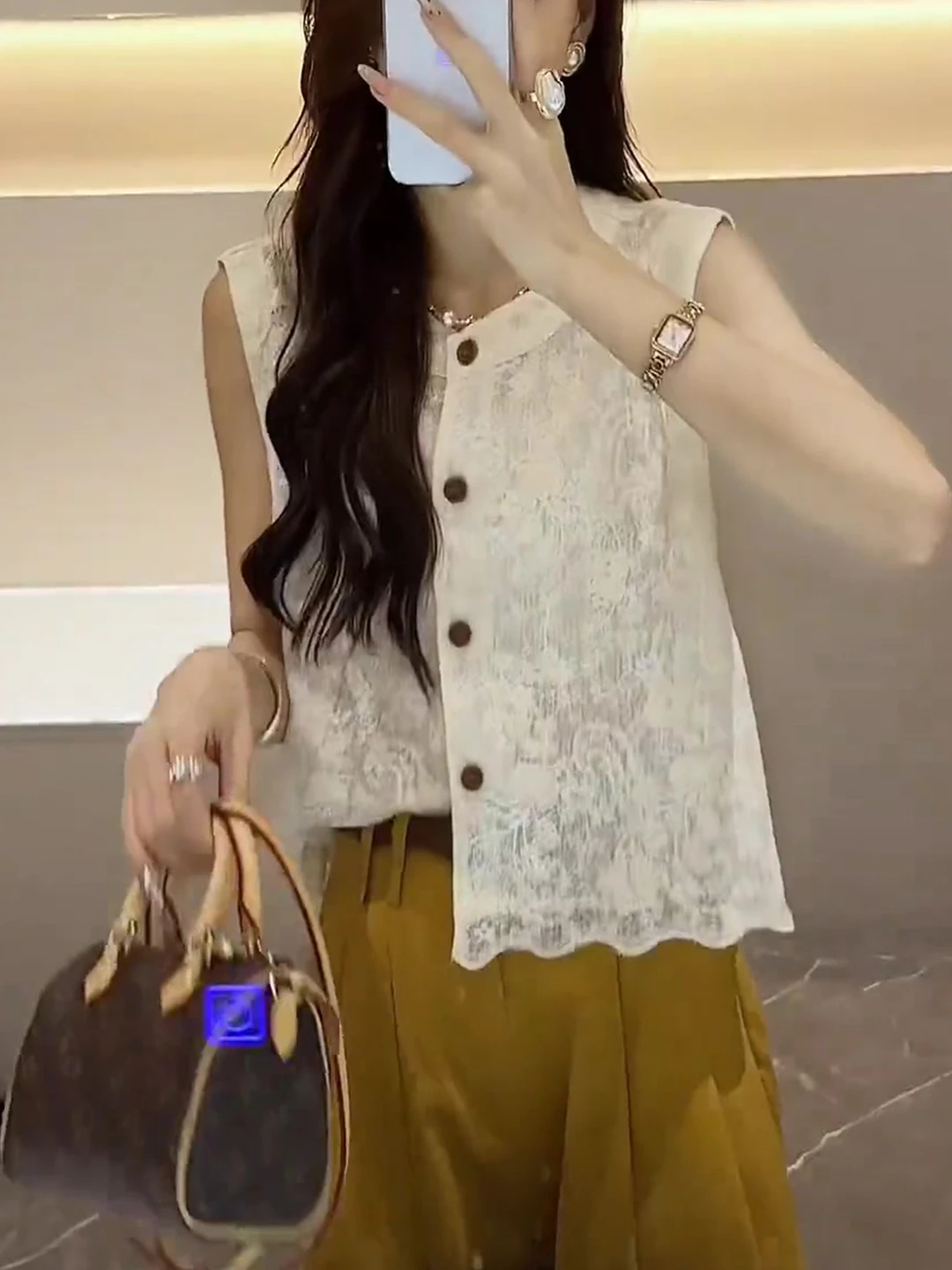 White Embroidered Top Summer New Lightweight Women's  Silk Faion Versatile round Ne Svel irt Hollow out Design