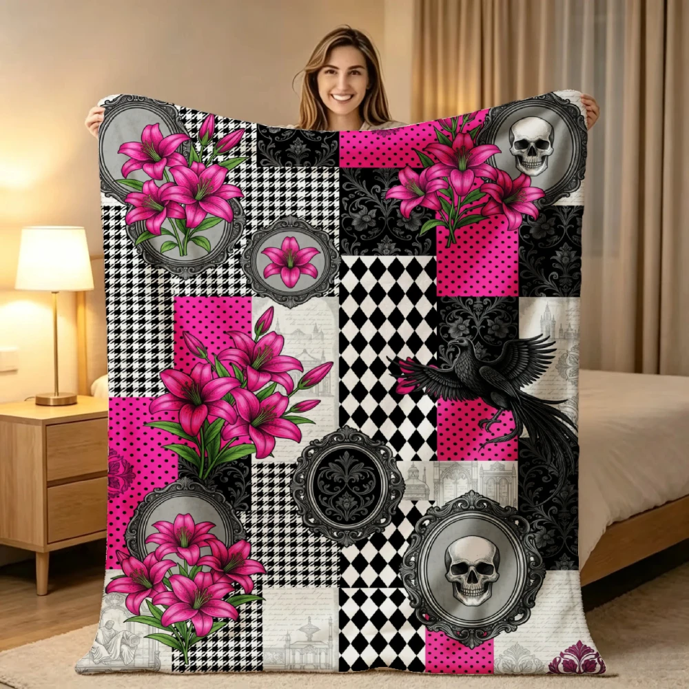 1pc Pink Lily Skull And Crow Patchwork Print Flannel Blanket Soft Comfortable Warm Bed Cover for Autumn Winter Season Living Room Bedroom Sofa Halloween Thanksgiving Christmas Festival Gift