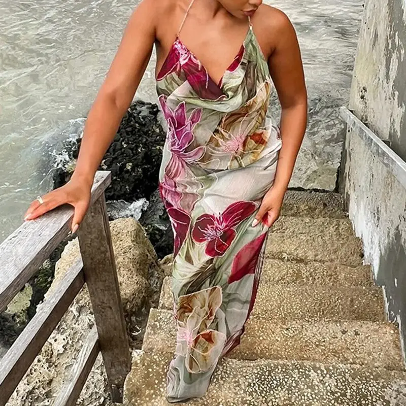 Combhasaki Donna Estate Boho Beachwear Catena di metallo Halter Collo ad anello Senza maniche Stampa floreale Backless Abito lungo con spacco alto Cami