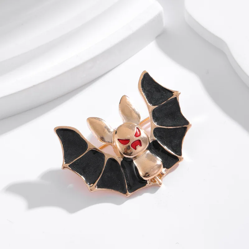 Trendy Halloween Enamel Pumpkin Ghost Bat Brooches Pins for Women Men Charm Rhinestone Jewelry Hat Backpack Clothes Accessories