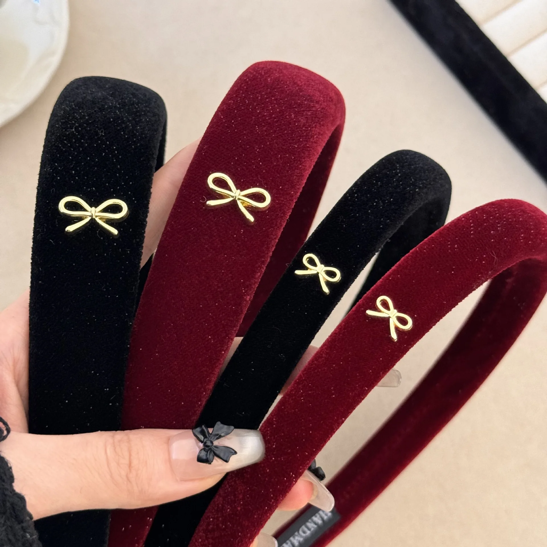 New Korean Autumn Winter Atmosphere Headband Women's High Cranial Top Velvet Headband High Sense Retro Hair Accessories