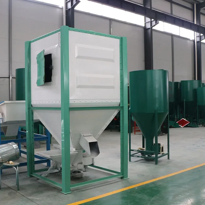 Good Quality 800 kg Small Feed Processing Machines for Livestock Feed Grinder and Mixer Unit