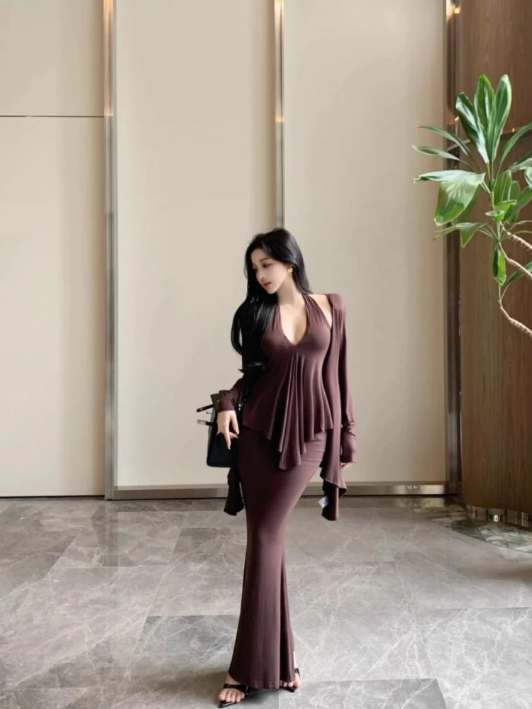 

Women's Fall Outfit Set Irregular Long Sleeve Cardigan Halter Neck Tank Top Mermaid Midi Skirt Three Piece
