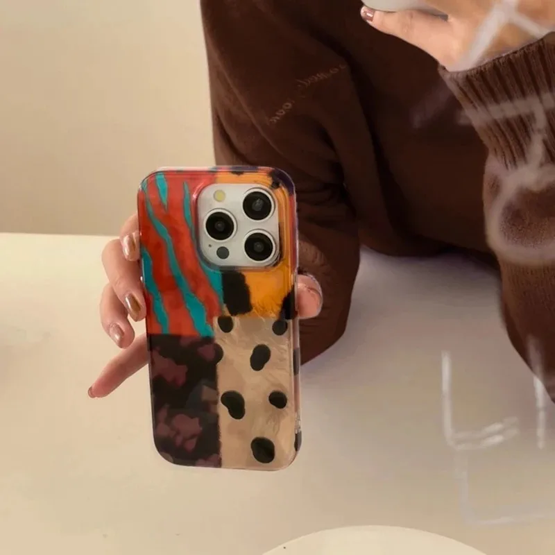 

New Retro Fourcolor Leopard Pattern Stitching Case For iPhone 16E 16 15 14 13 12 11 Pro Max 7 8 Plus X XR XS SE2 Shockproof Case