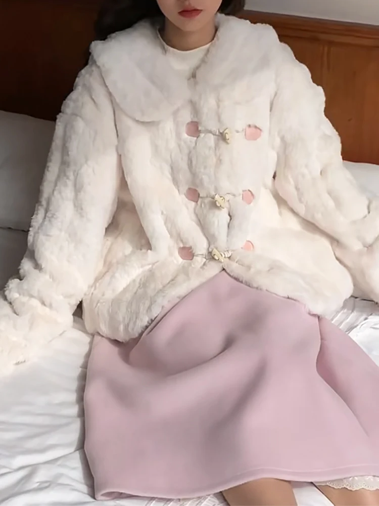 2025 ملابس نسائية معطف فرو صناعي قصير وسميك وشتاء جديد 1115