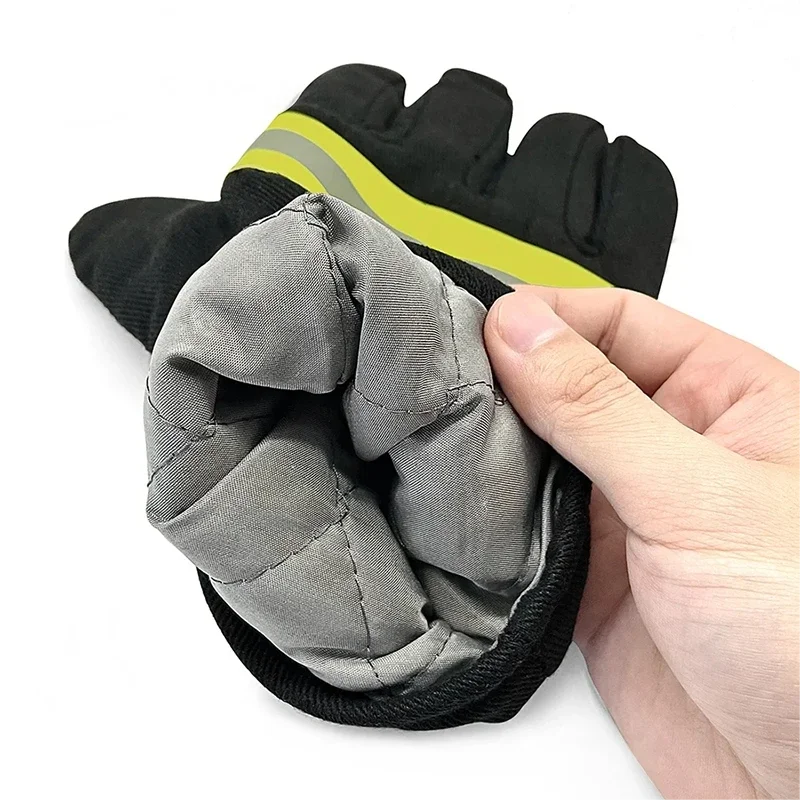 Wear-Resistance Non-slip Thicken Safety Gloves Fire Proof Gloves 3M Reflective Strap Fire Resistant Gloves for Firefighter