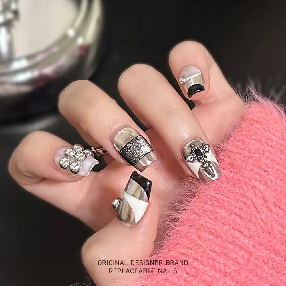 ZIIIBEYOND Holy Silver Secret Nail Art Handmade Wearing Nail Personality Silver Tide Cool Diamond Nail Art Short Ladder ZB71