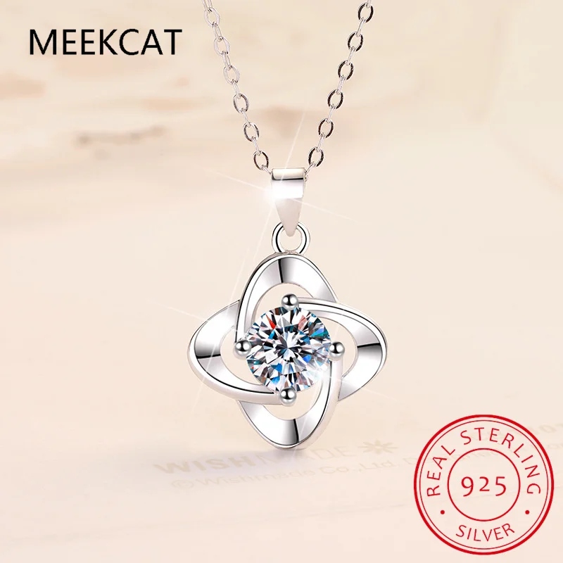 

925 Sterling Silver Four-leaf Clover Moissanite Pendant Necklace Choker for Women, Anniversary Mother's Day Valentines Gift