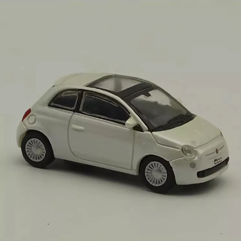 1:87 Scale FIAT 500 Plastic Car Model Finished Product Simulation Toy Collection Gift Static Model Display Souvenir