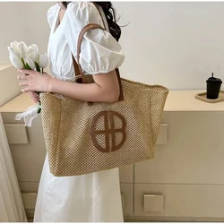 Straw Hollow Knitted Handbag Large Capacity Handmade Shoulder Handbag Women 2024 Designer Casual Beach Bag Ethnic Style