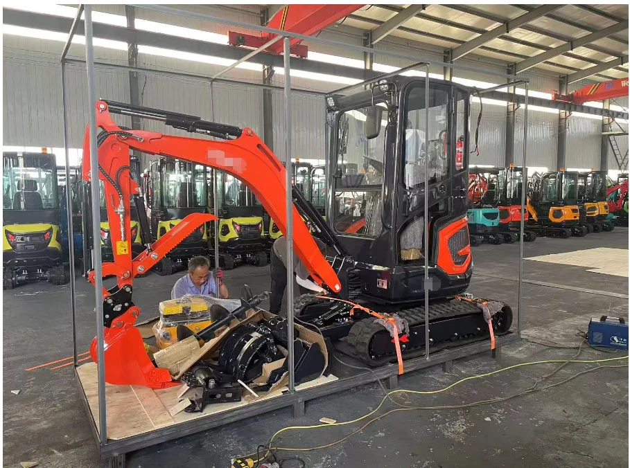 

OEM/ODM new mini excavator cheap mini track excavator 1.8 tons customized product