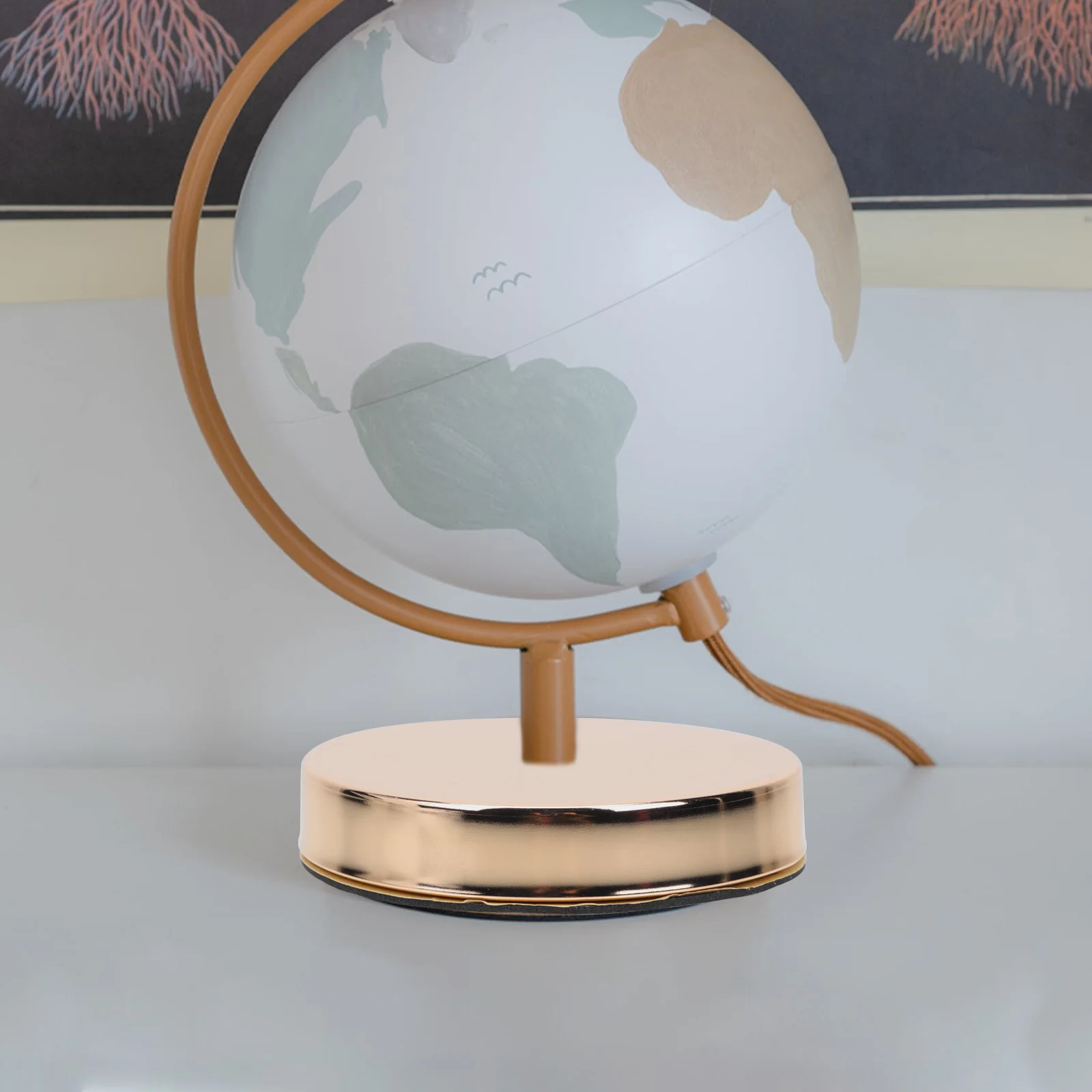 

Golden Lamp Base Durable Metal Round Shape White Gold Color Compact Size Desk Light Base Bedroom Office Table Decor Small Night