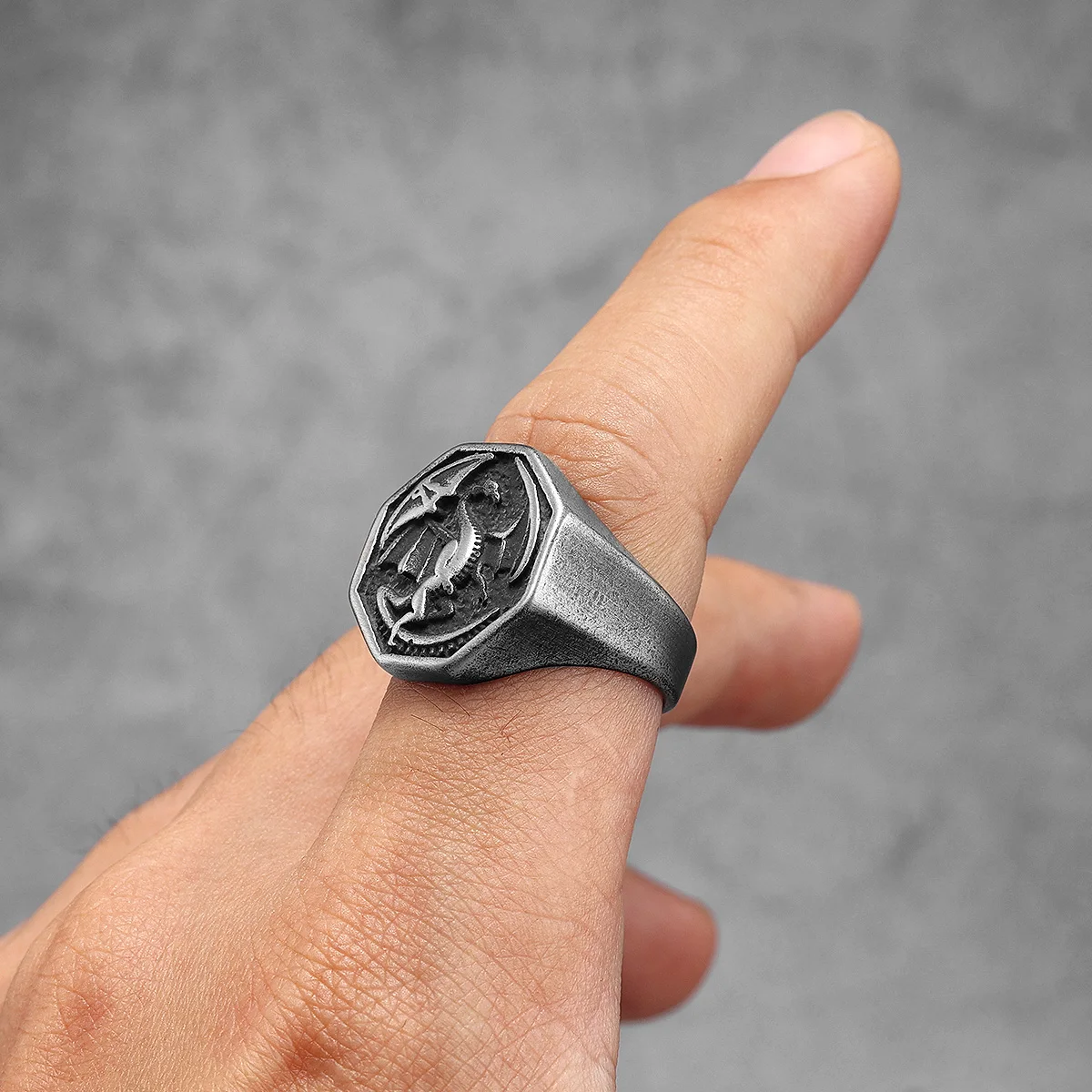 Vintage Black Evil Dragon Animal Men Rings Stainless Steel Women Jewelry Punk Rock Cool Stuff Fashion Accessories Gift Wholesale