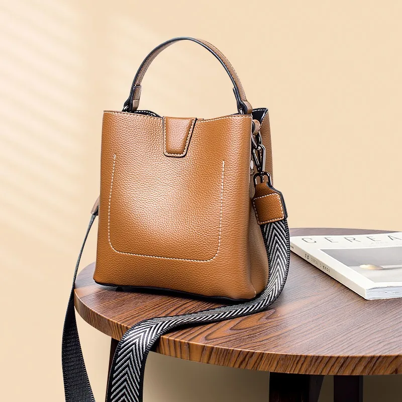 

Faionable Real Leather Buet Bag Women's Handbag 2025 New Sle Simple Retro High-End Feelings oulder Crossbody Bag