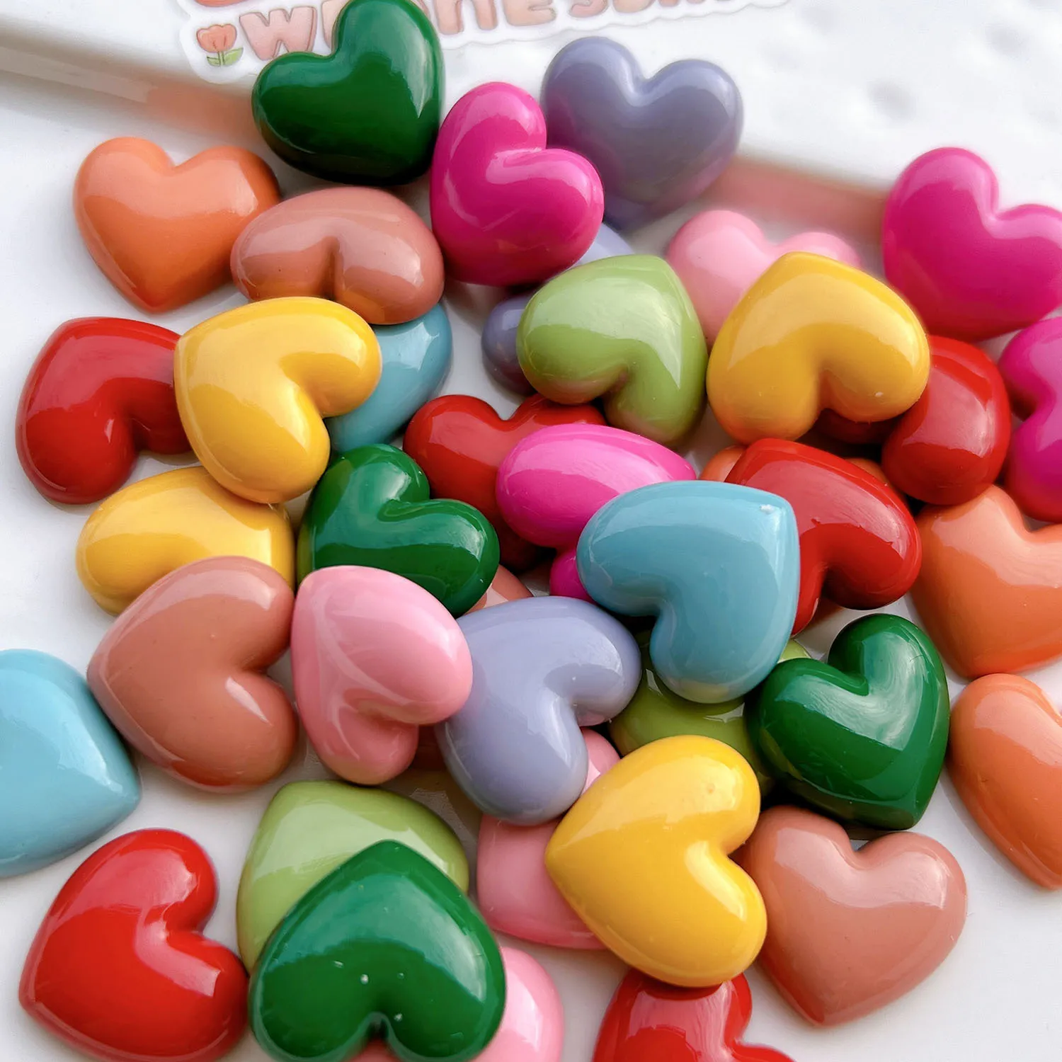 200pcs 20mm Glossy Multicolor Heart Resin Charm Flatback Cabochon Diy Scrapbook Phone Crafts Embellishment Jewelry Accessories