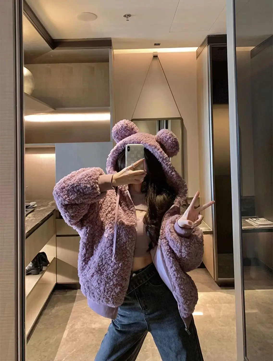 

Женская зимняя фиолетовая толстовка из шерпа 2025 года, толстая плюшевая куртка на флисовой подкладке, теплая повседневная верхняя одежда больших размеров