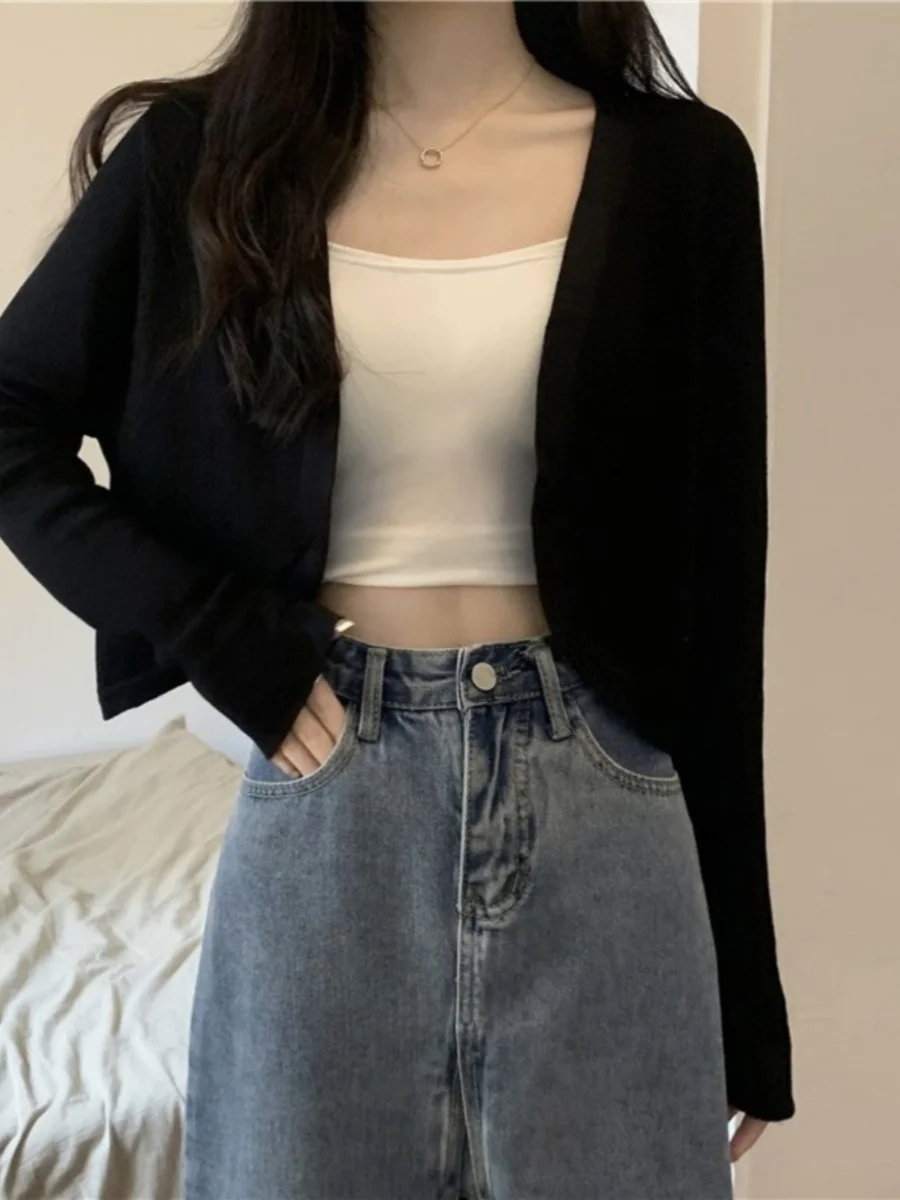

plus Size Women's Knitted Shoulder Wrap Sun Protection Outerwear Spring Autumn 2024 Fashion Versatile Long Sleeve Lace Shirt