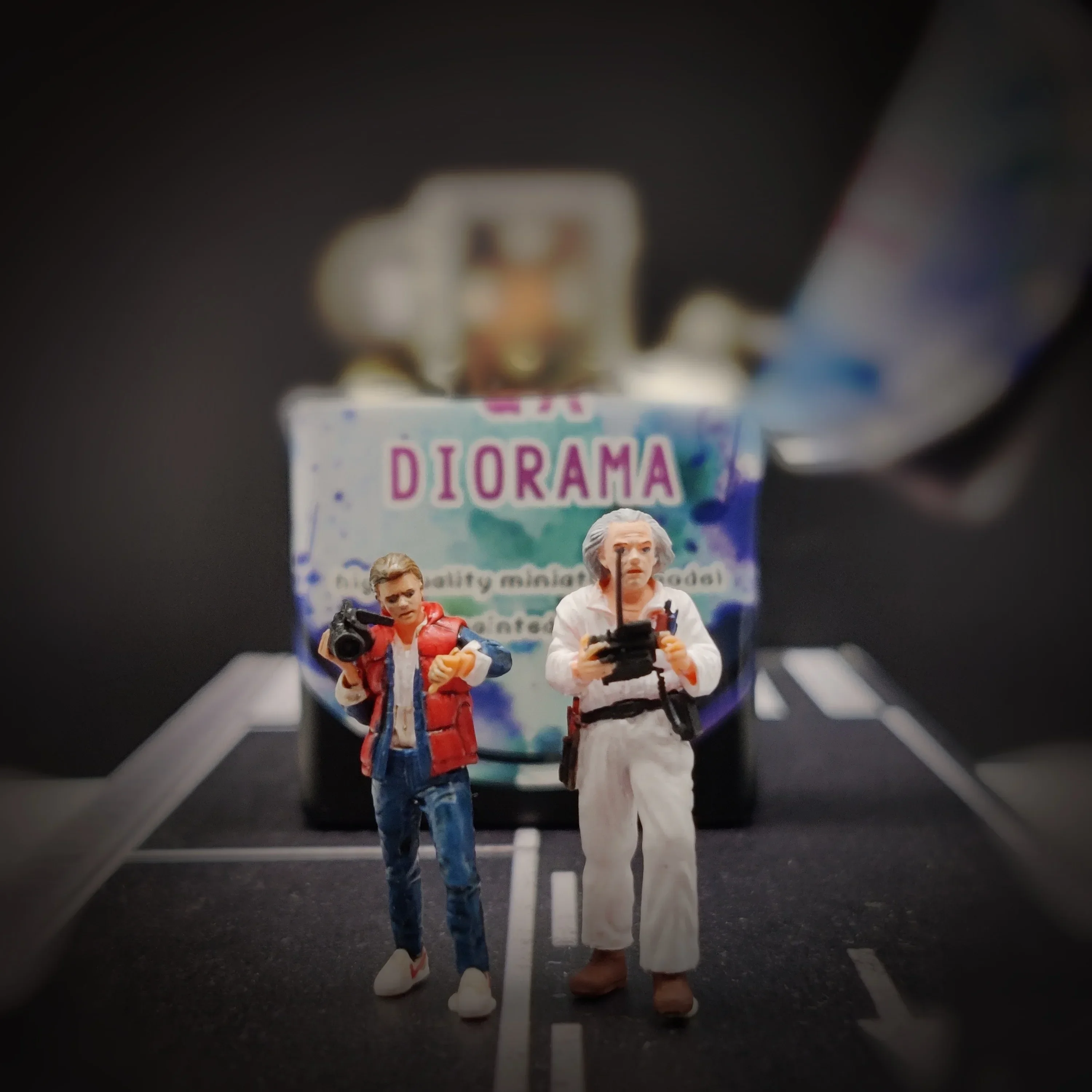gx-diorama-1-64-ドールズ-バック・トゥ・ザ・フューチャー-マーティン＆ブラウン-リアルなキャラクターシリーズ-予約注文