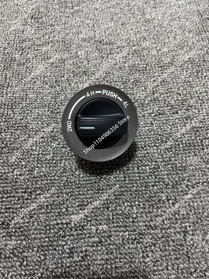New accessories imported from the original factory for Toyota Sequoia Tantu four-wheel drive switch four-wheel drive converter