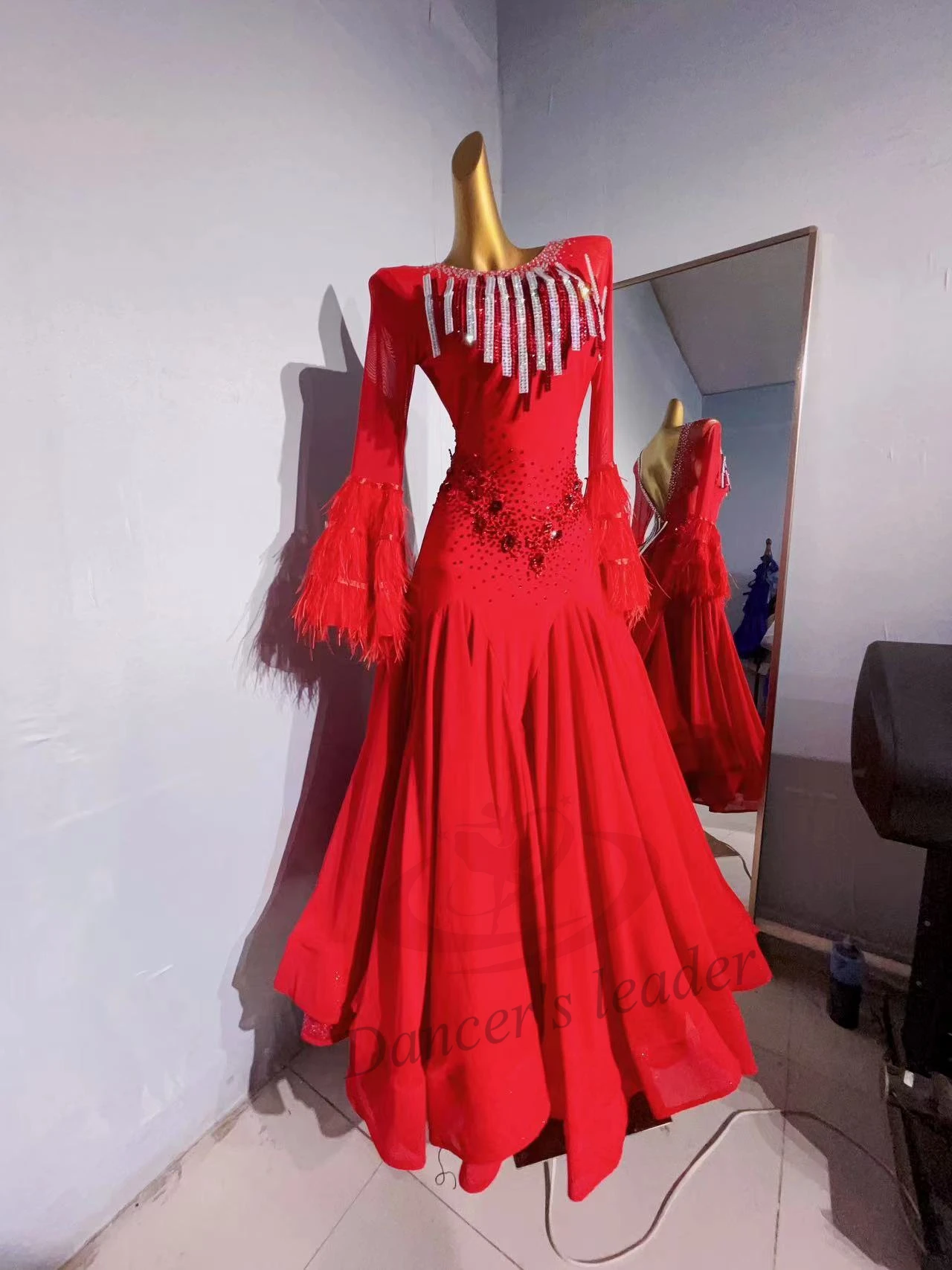 Ballroom Modern Dance Competition Women\'s High-end Custom New Year Red Waltz Performance Costume Black Pool dress