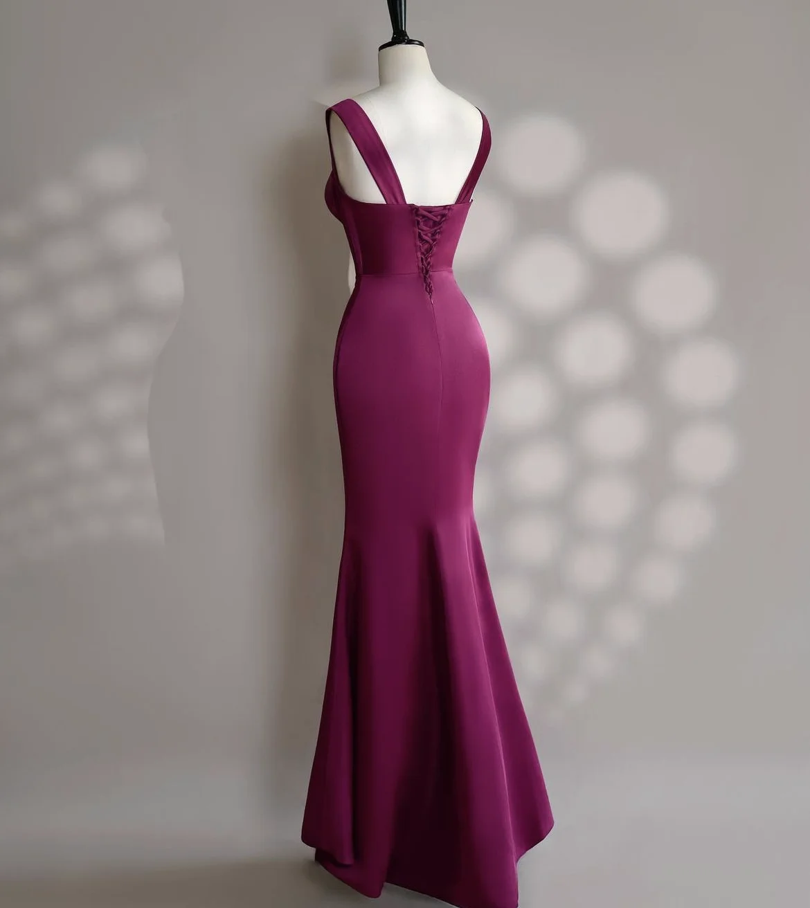 Abito da sera Sexy a sirena abiti da ballo lunghi fucsia abiti da festa in raso Sweetheart senza maniche con lacci con cerniera sul retro