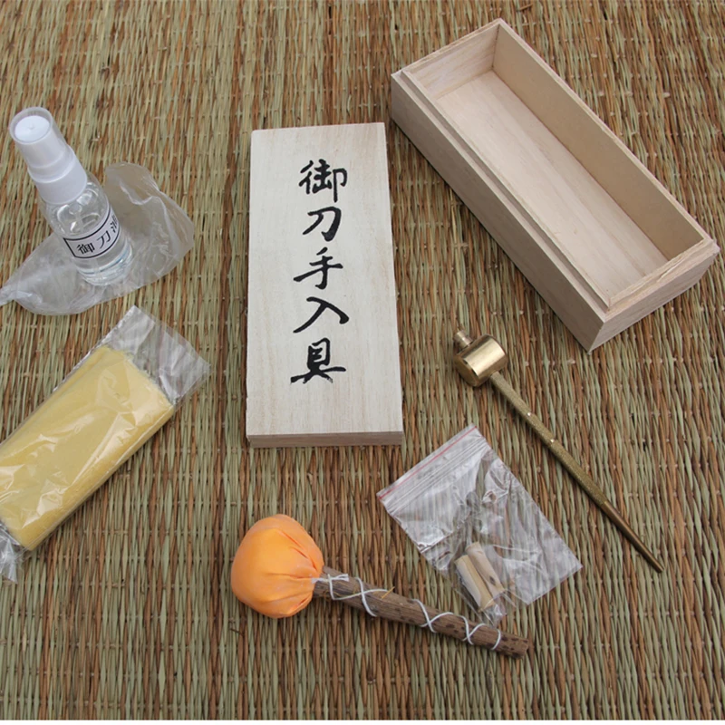 Maintenance Cleaning Kit for Japanese Samurai Katana Sword 5 Tools with Storage Wooden Case Brand New Supply WITH OIL