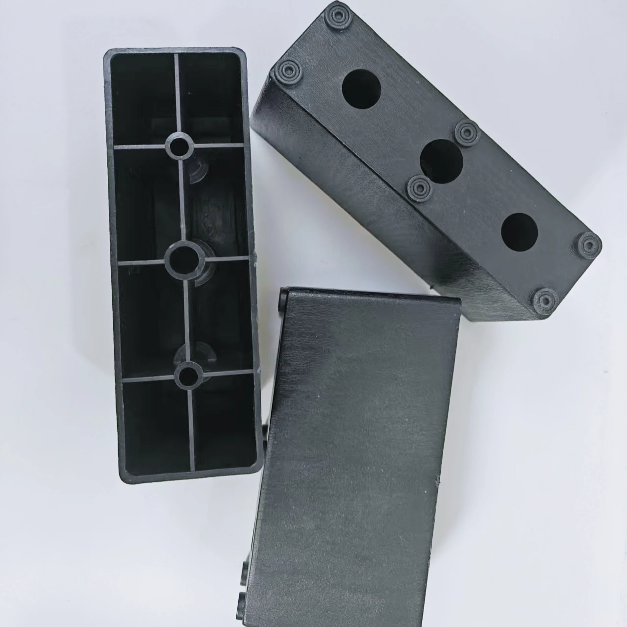 8pcs 5/7.5cm Plastic Sofa Legs Bed Legs Support Legs Black Cross Shaped Support Feet Moisture-Proof and Height Increasing Feet