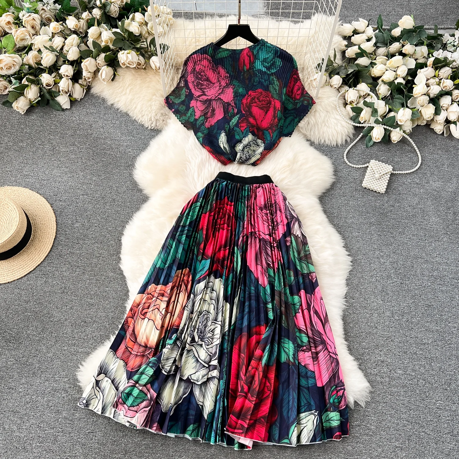 

Clothland Women Elegant Floral Print Blouse Skirt Set Stretchy Short Sleeve Shirt Midi Pleated Skirts Retro Two Piece Suit TA426