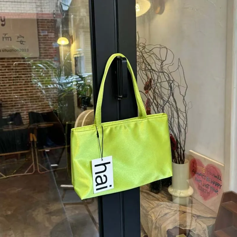 borsa-a-mano-in-raso-di-alta-qualita-stile-britannico-nuova-collezione-estiva-versatile-e-alla-moda
