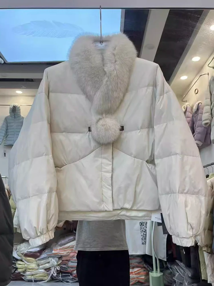 Veste en duvet de canard blanc pour femme, version coréenne, écharpe en renard à la mode, col en fourrure, style court, nouvelle collection hiver 2025