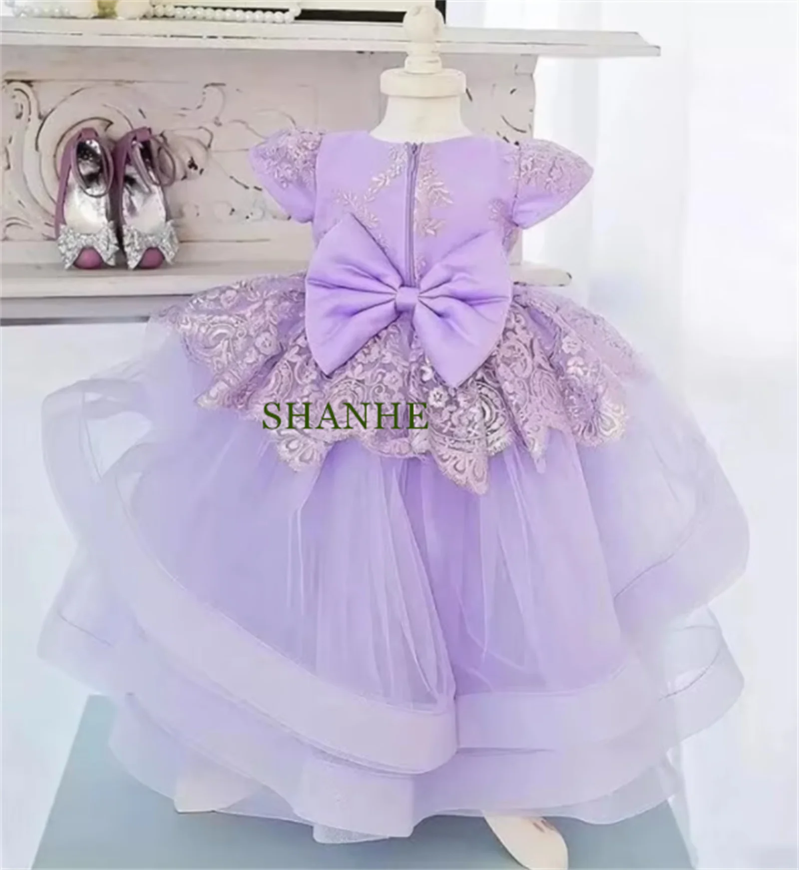 

CustomizedLavender Baby Girl Dress with Cap Sleeves O Neck Ball Gown Puffy Tulle Toddler Birthday Gown Flower Girl Dress