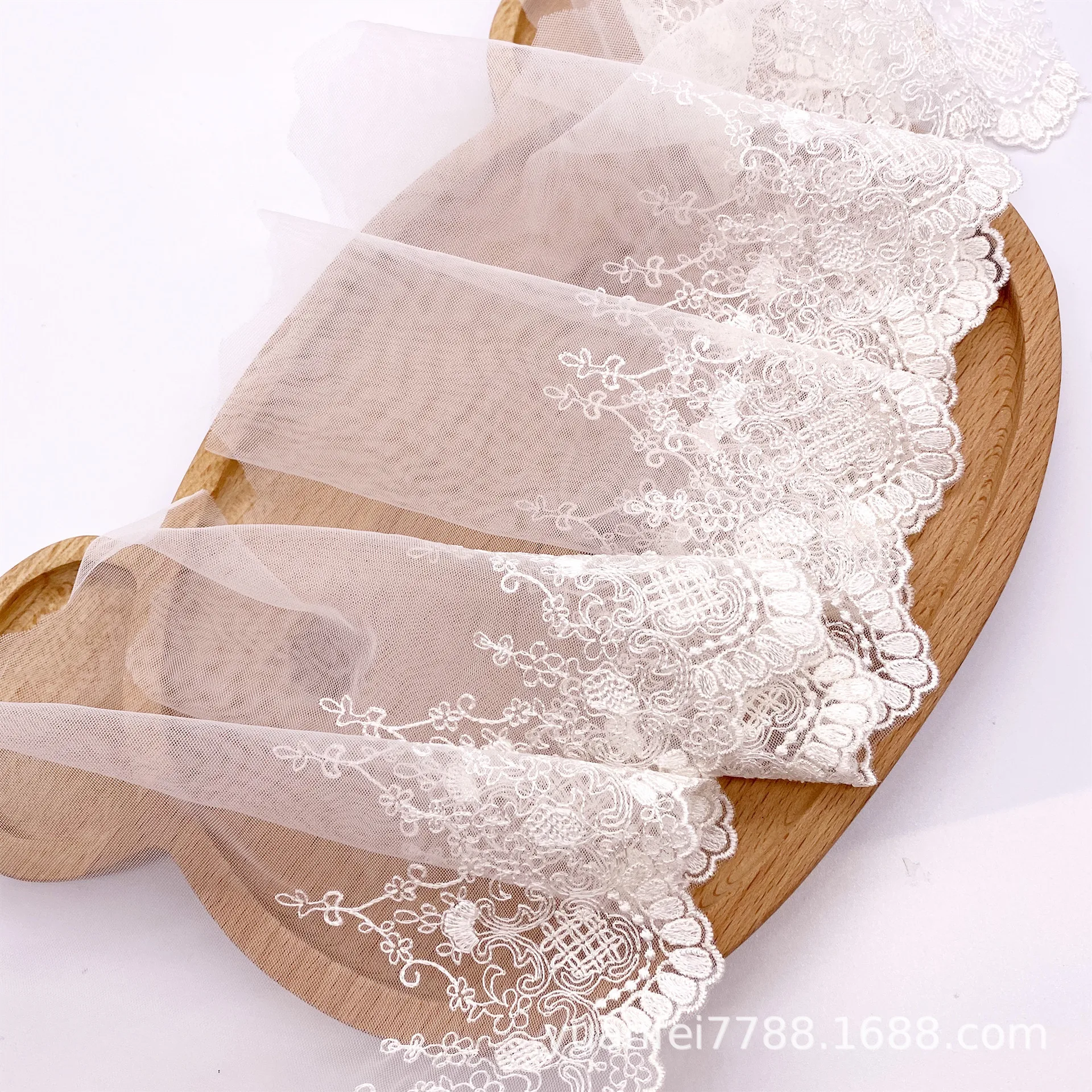 2Yards 16cm Soft Mesh White Polyester Fabric Venise Lace Trim Embroidery Sewing Crafts Doll Material Lace Edge
