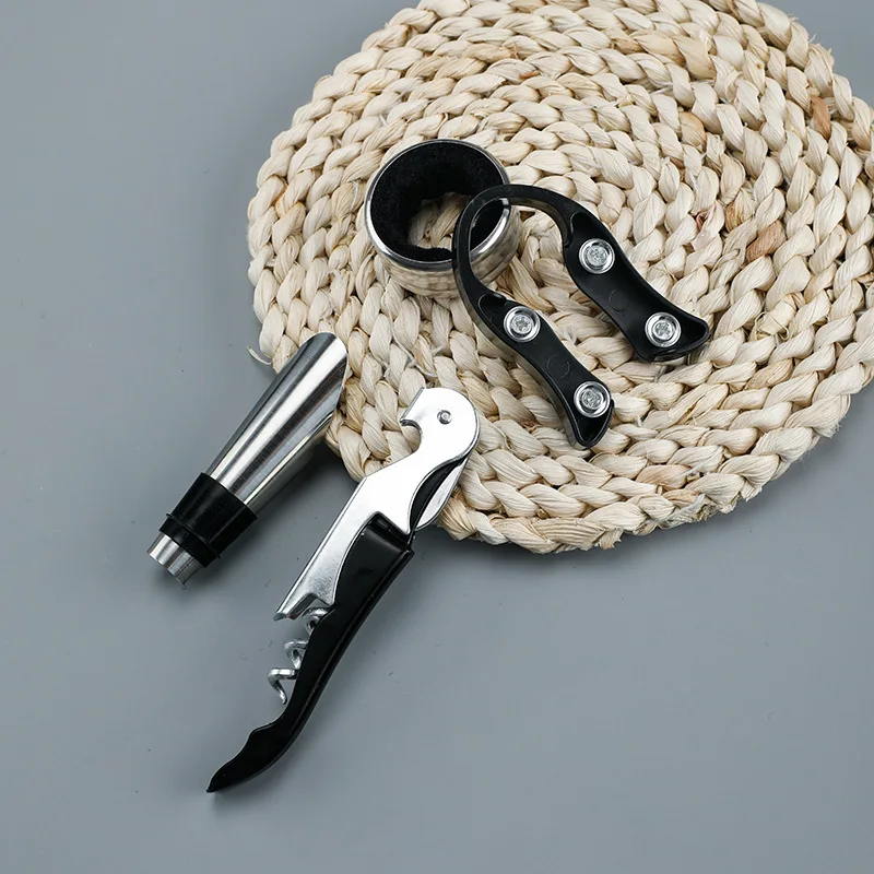 4 PCs/set Wine Accessory Set, Including Bottle Pourer, Waiter's Corkscrew, Drip Collar & Foil Cutter for Red Wine